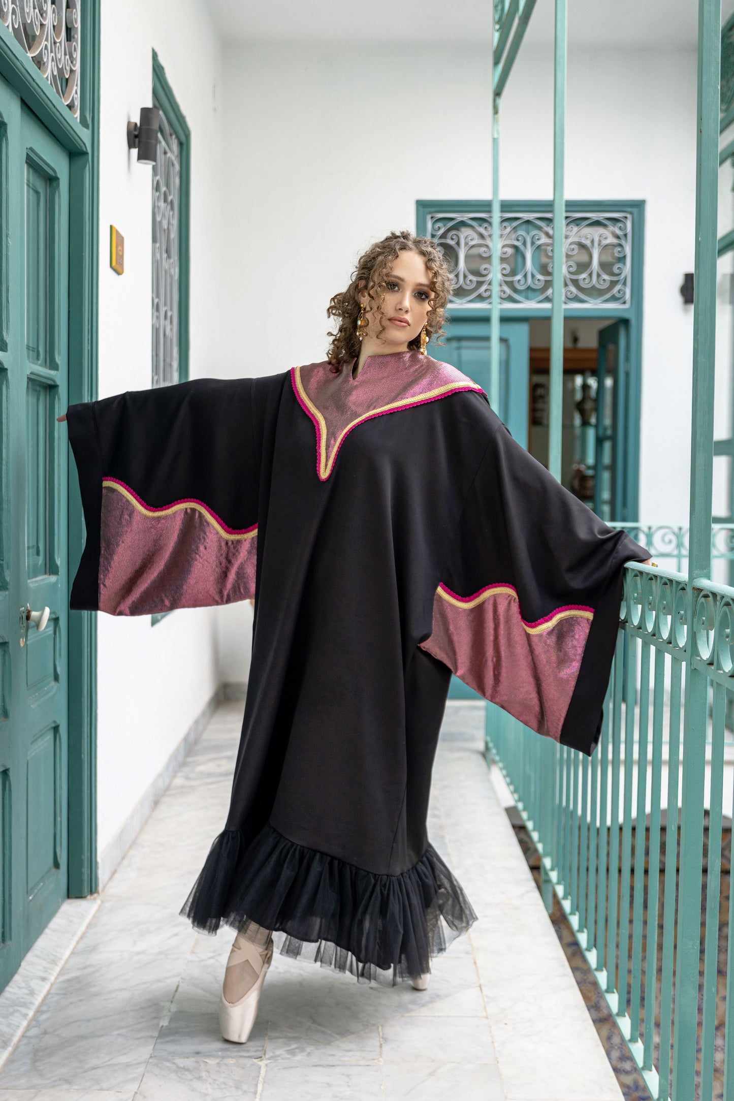 Abaya Houta